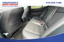 2016 Lexus IS 300 full