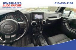 2012 Jeep Wrangler Unlimited Sahara full