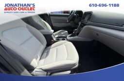 2017 Hyundai Elantra SE full