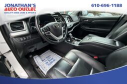 2019 Toyota Highlander SE full