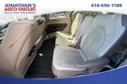 2019 Chrysler Pacifica Touring L Plus full