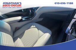 2018 Toyota Camry SE full
