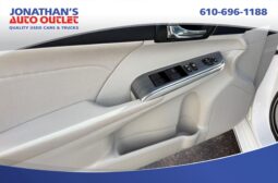 2013 Toyota Camry Hybrid XLE full