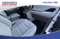 2017 Toyota Sienna LE 7 Passenger full