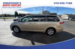 2014 Toyota Sienna full