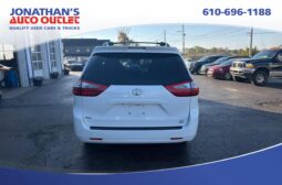 2017 Toyota Sienna LE 7 Passenger full
