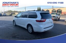 2017 Toyota Sienna LE 7 Passenger full