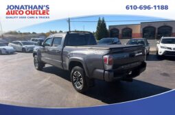 2023 Toyota Tacoma TRD Sport full